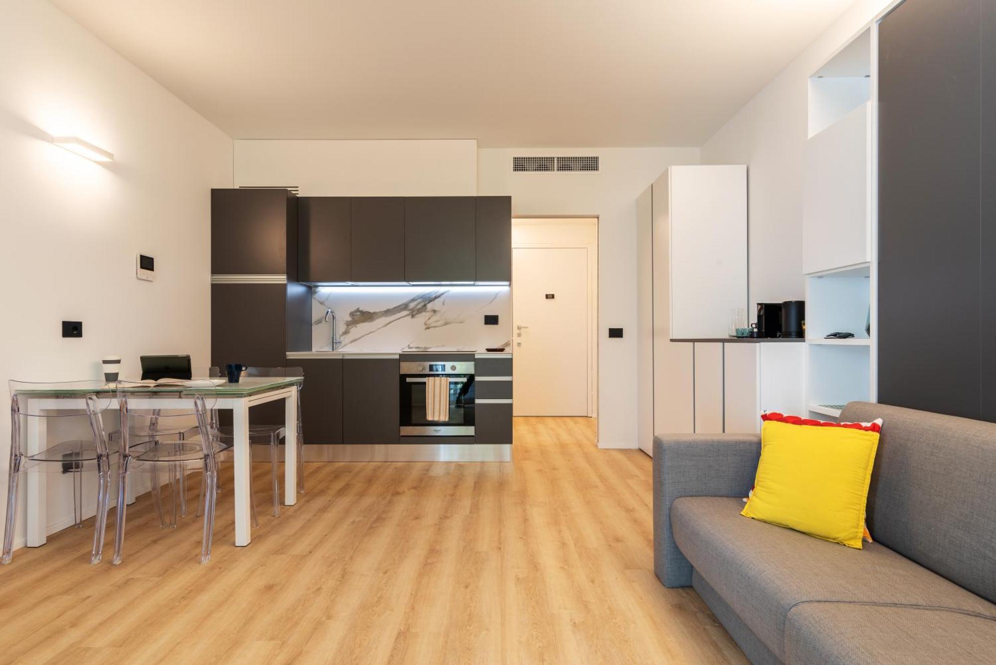 Emotichome 8 E 9 Flexyrent Studio Apartamento Milão