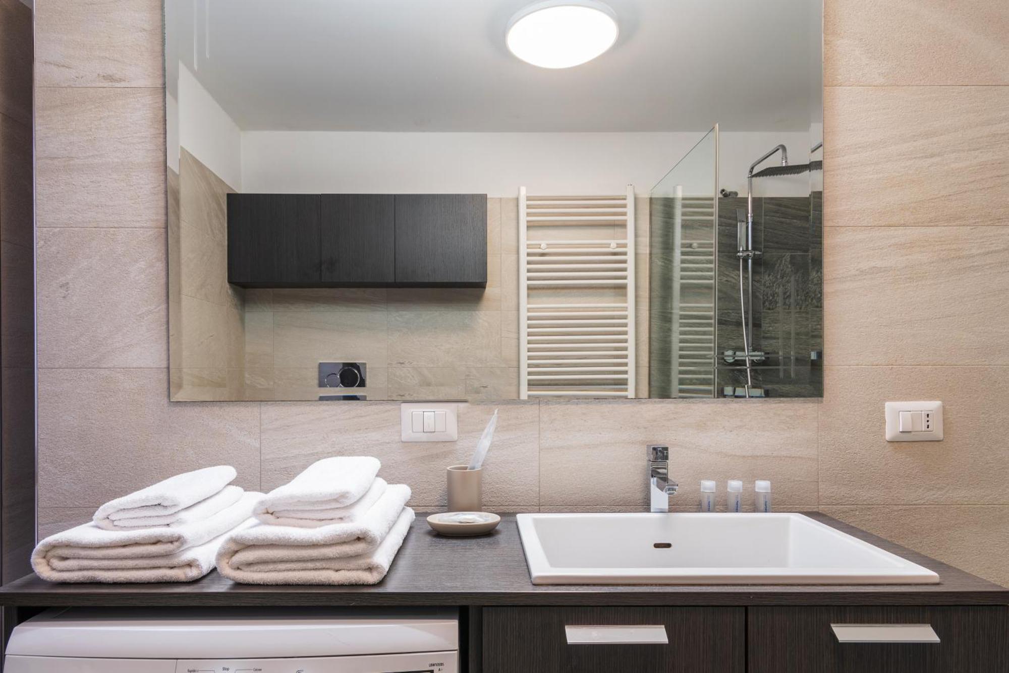Easyhomes - Spiga Apartment *