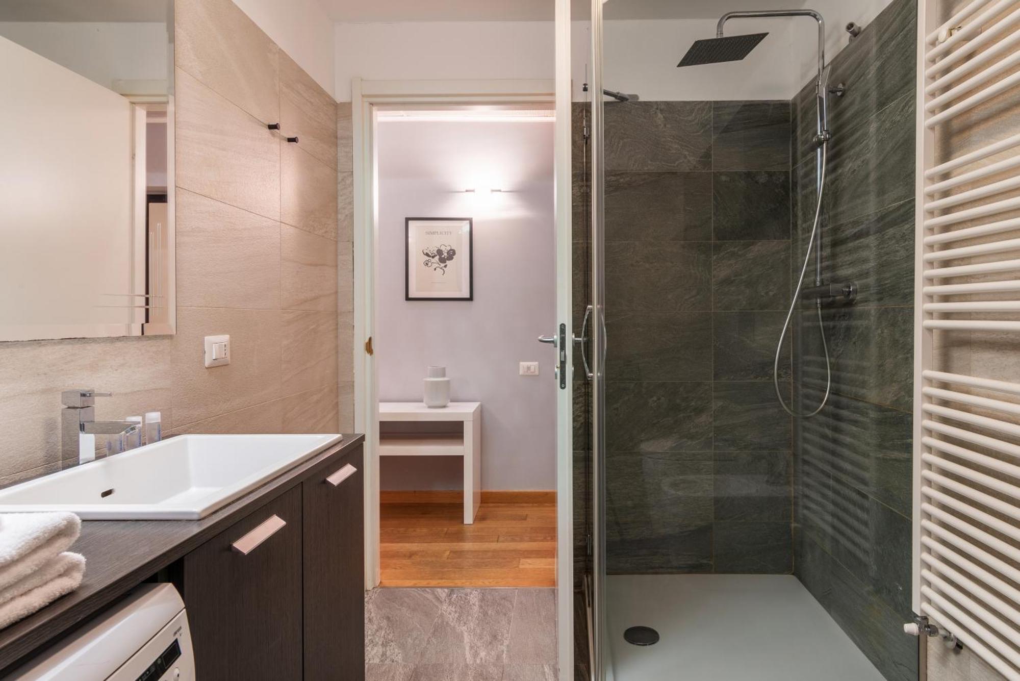 Easyhomes - Spiga Apartment