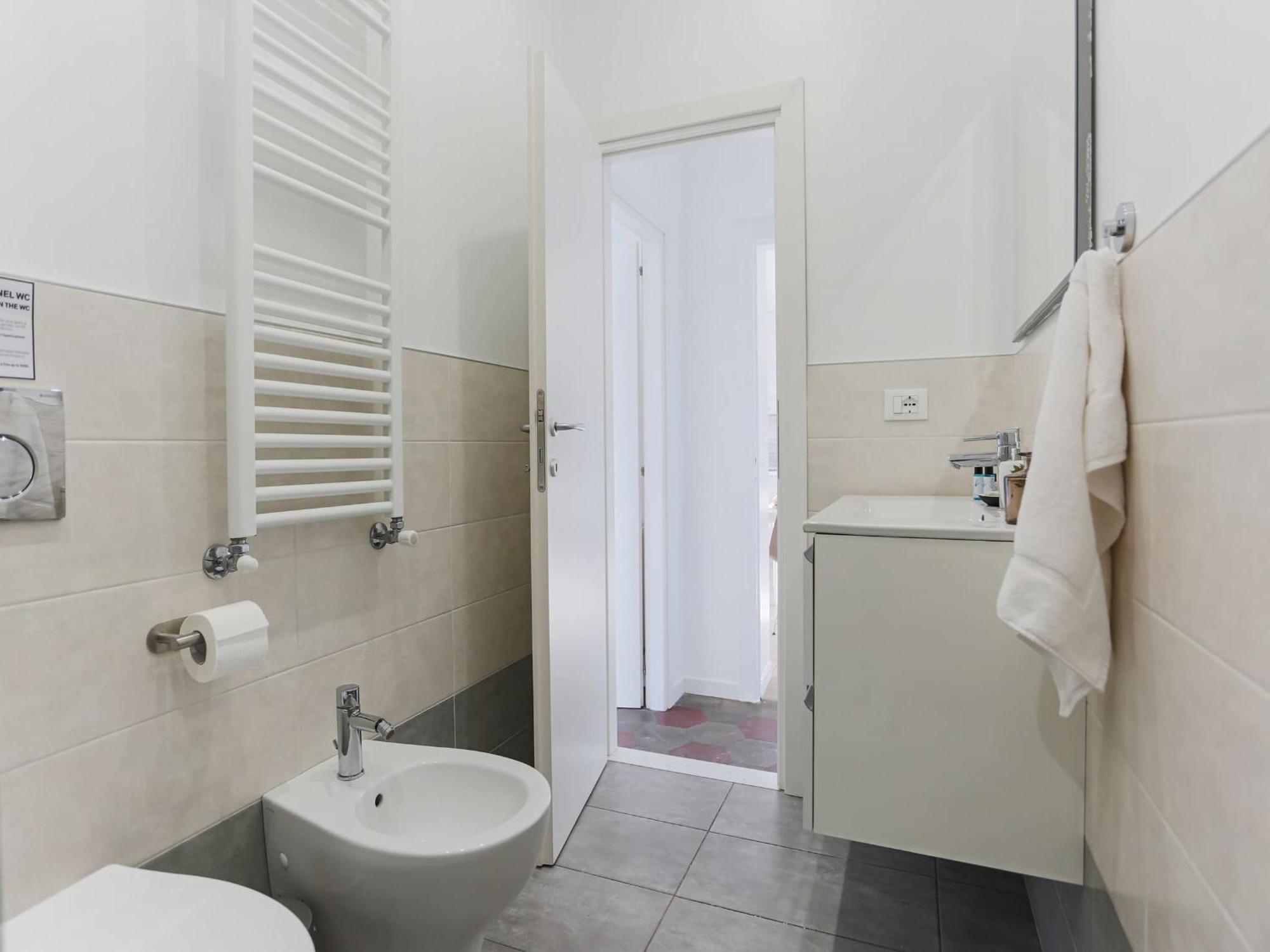 The Rent - Spacious Two Bedrooms In Porta Romana