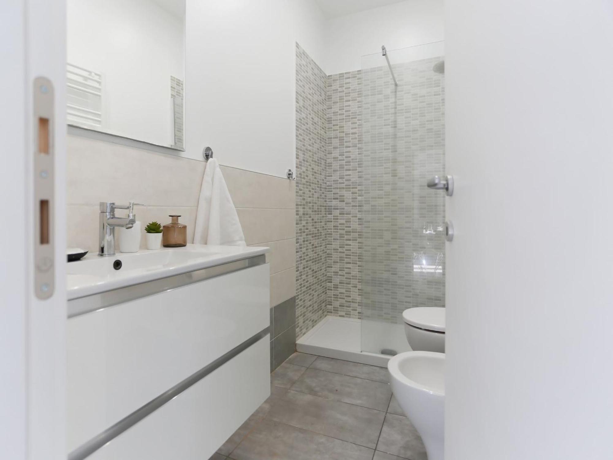 Apartment The Rent - Spacious Two Bedrooms In Porta Romana *