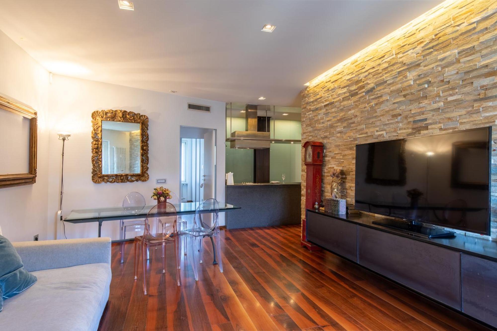 Apartamento Porta Venezia- Design Apartment, 2-bedrooms, Netflix, Wifi Milão