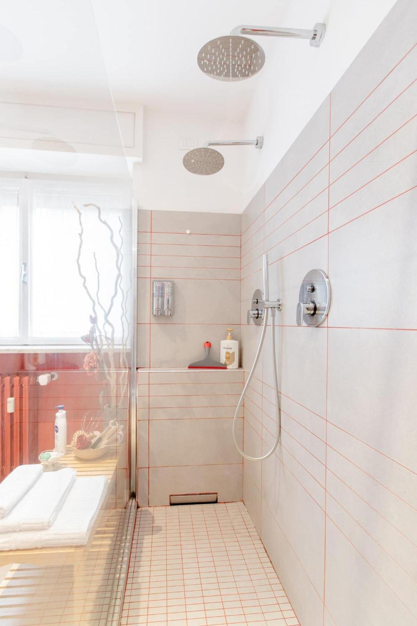 Rosso A Milano, Vicino Allo Ieo Apartment *