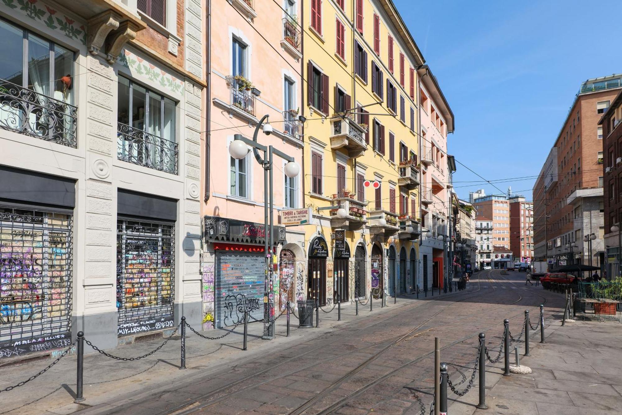 Primopiano - Colonne 18 Milan