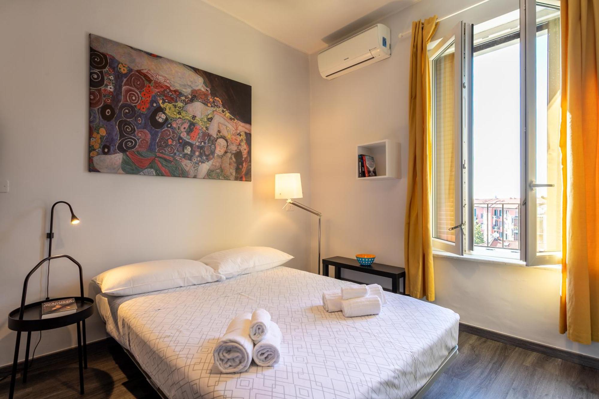 Luna Homes - In Farini Apartment