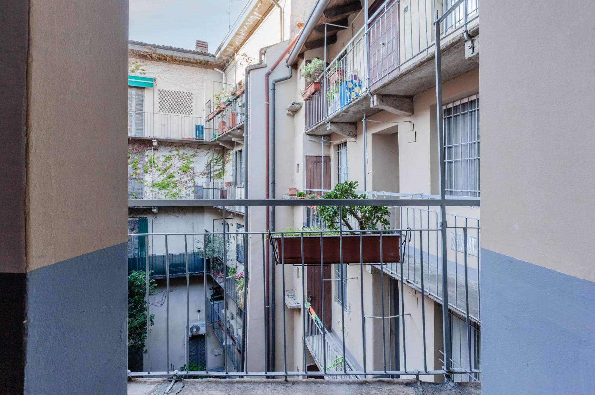 Apartamento Sant Ambrogio Lovely Flat