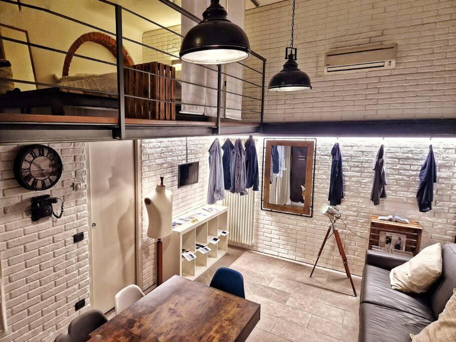 Apartment Loft Centro, 10 Min From Duomo Milan