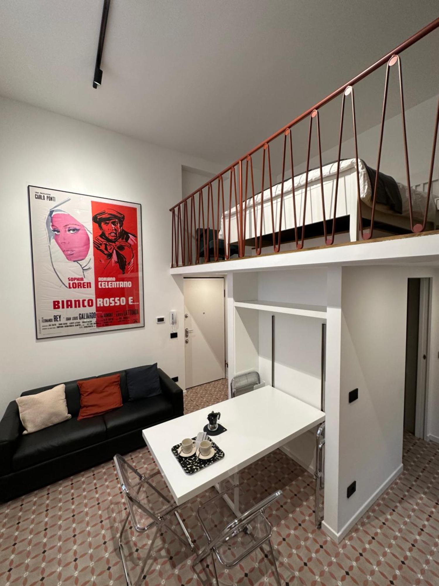 Flavors Of Milan, A Stylish Mini Loft * Milão