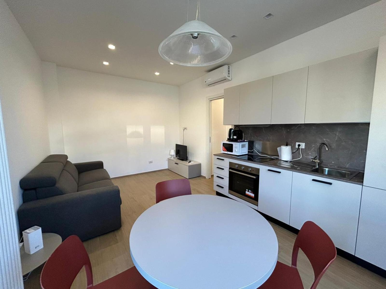 Apartment Imhome - Abruzzi Milan