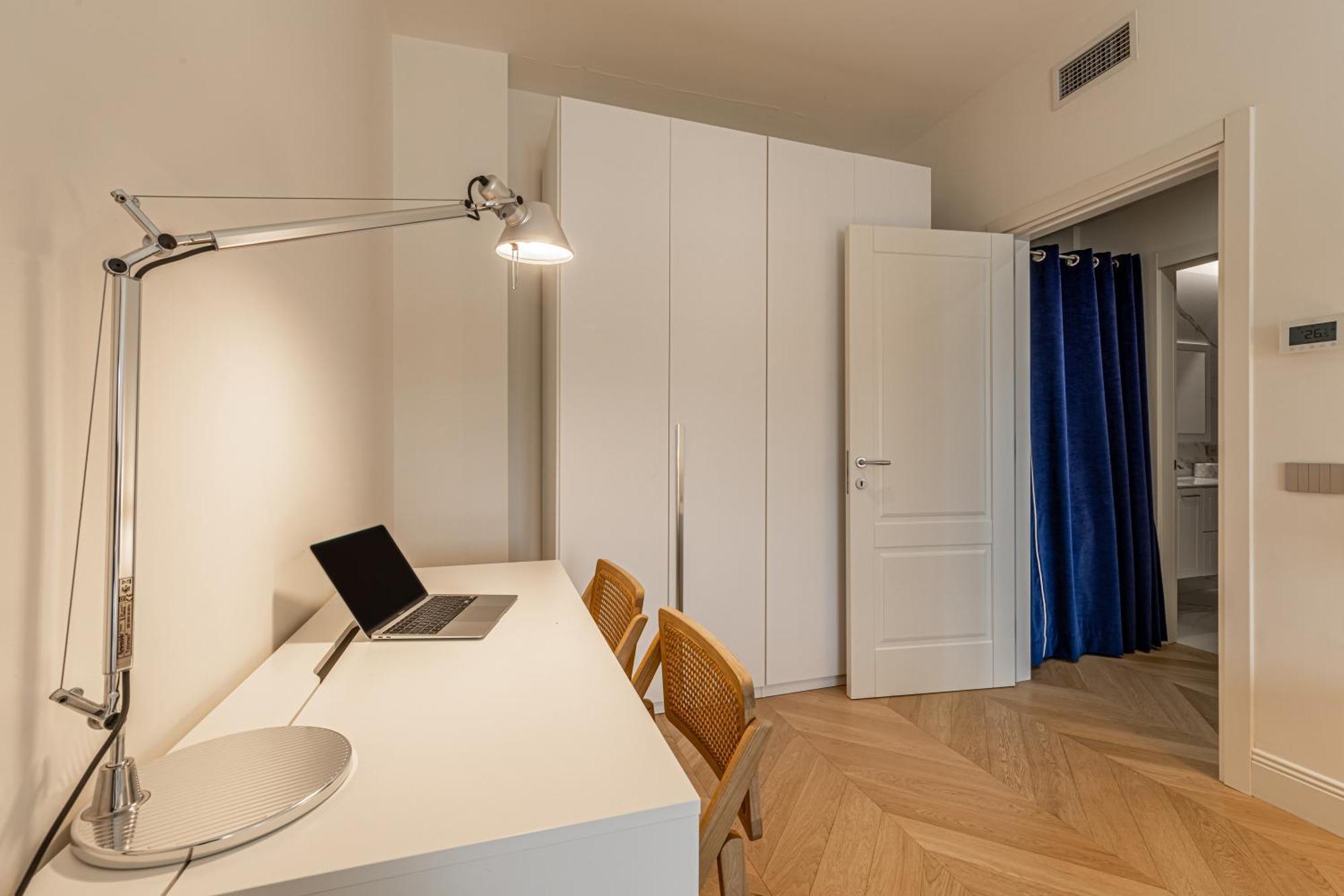 Montenapoleone - Charming Apartment *