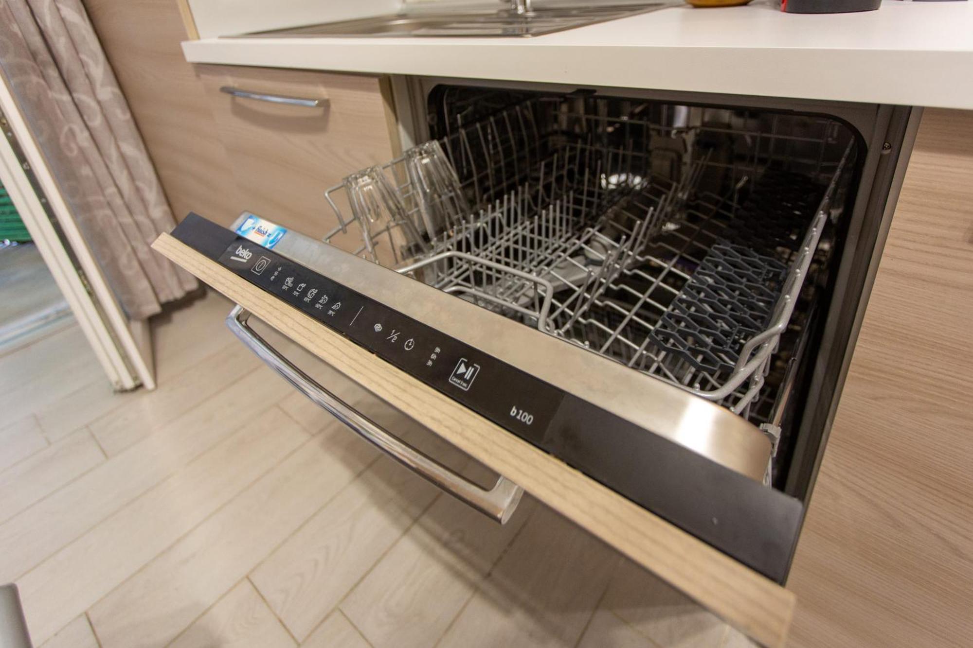 Apartamento Crescenzago#34, Vicino Metro M2 E Ospedale San Raffaele Milão