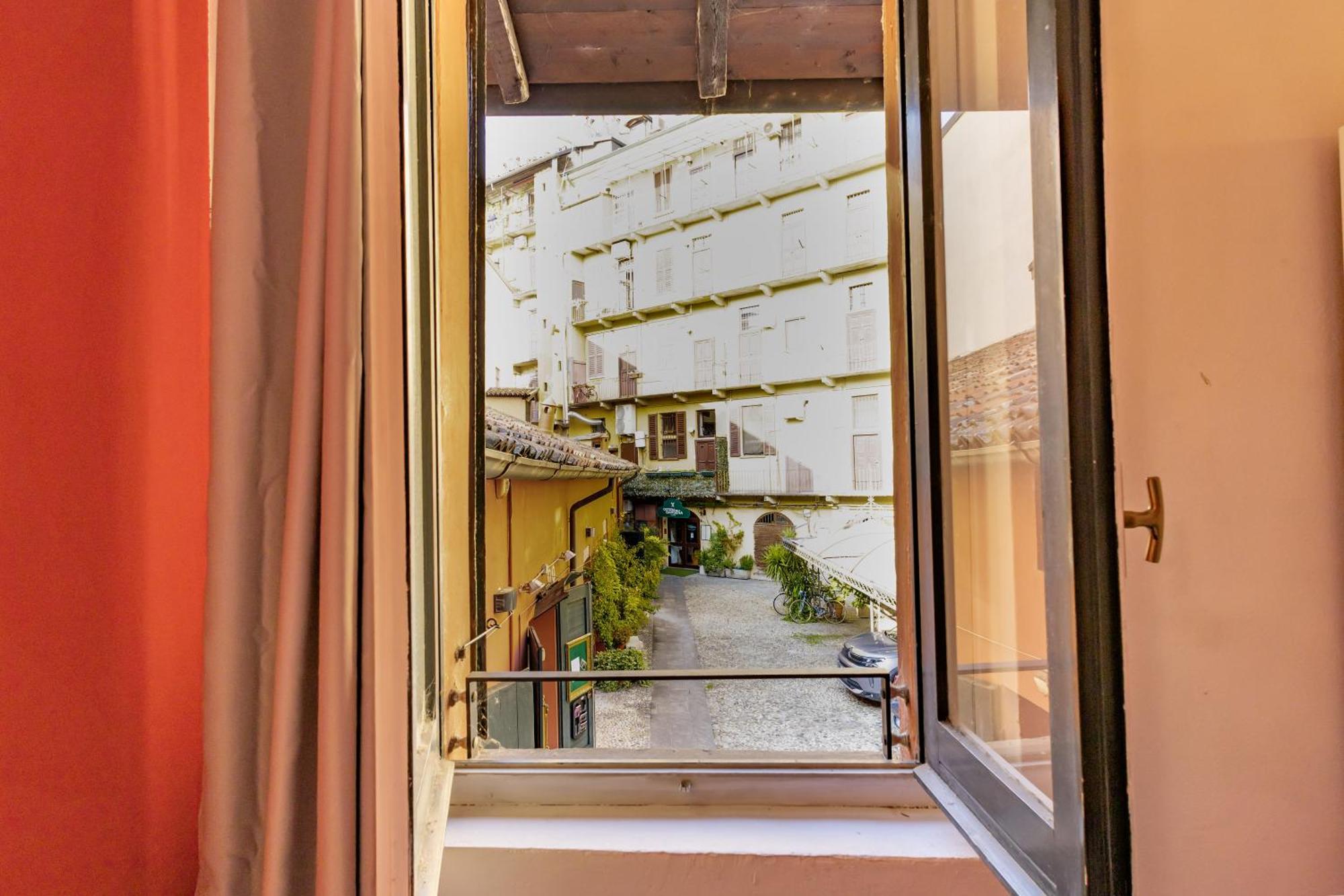 Le Corti Degli Artisti - Navigli Milão