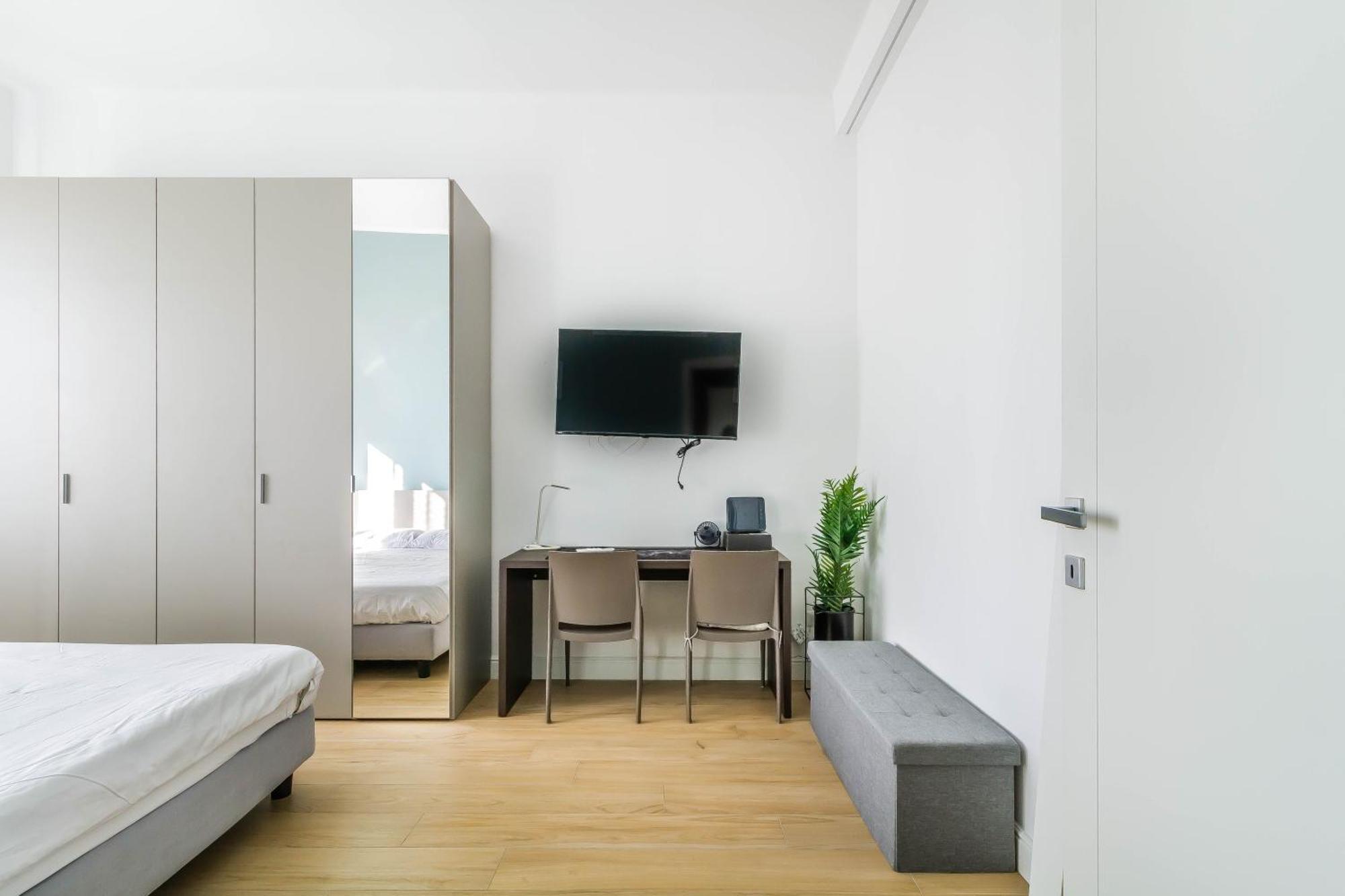 Appartamento Domusmi Spinoza-5 *