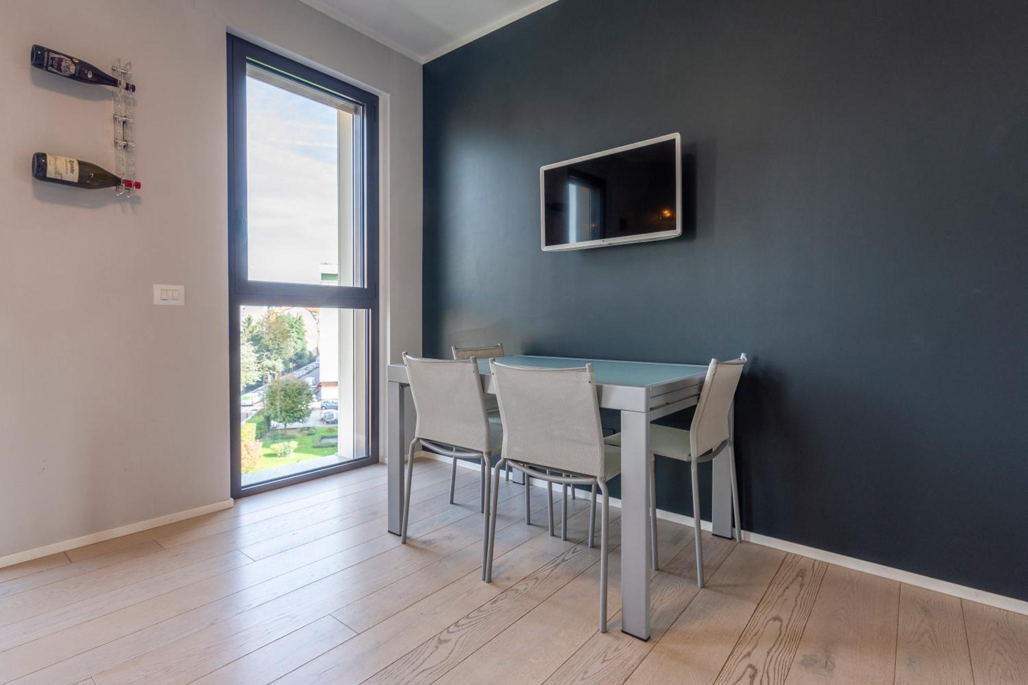 Wolvesdensuite Con Terrazzi E Garage Gratuito Appartamento *