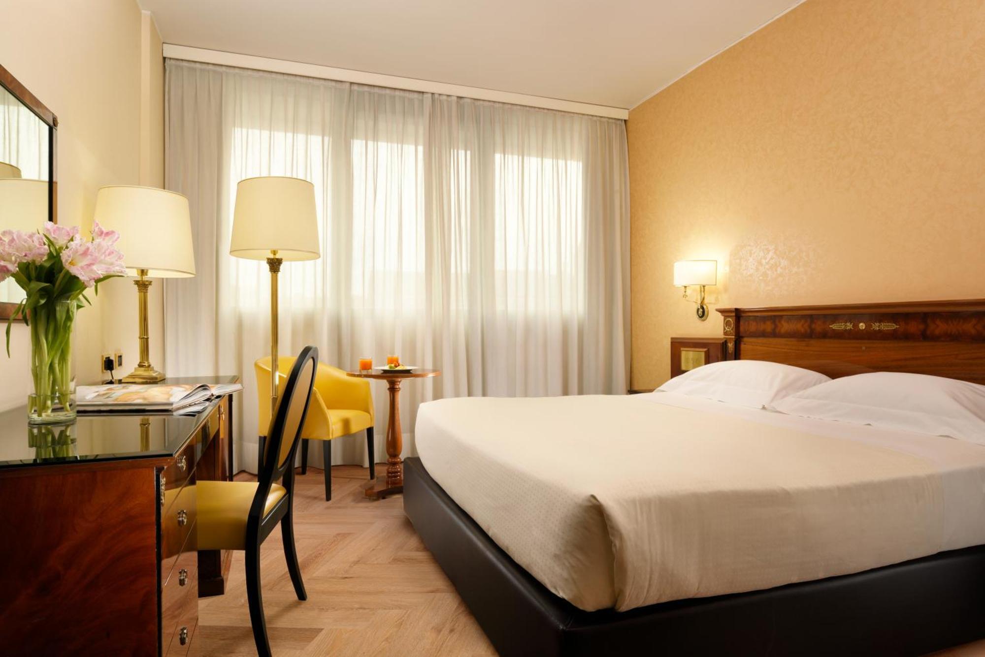 Hotel Scandinavia 4*