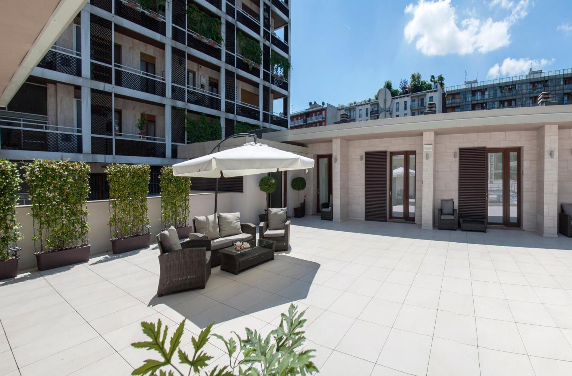 Aparthotel & Urban Padel Milan