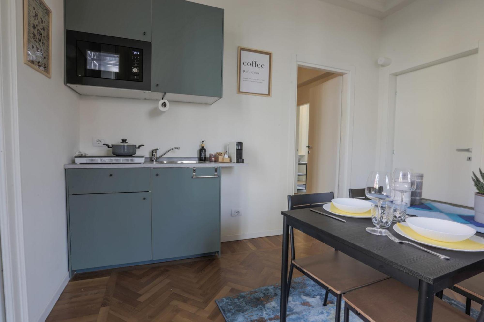 Fiera Milano-city Life Free Parking Anglia' S Bridge Aparthotel Milan