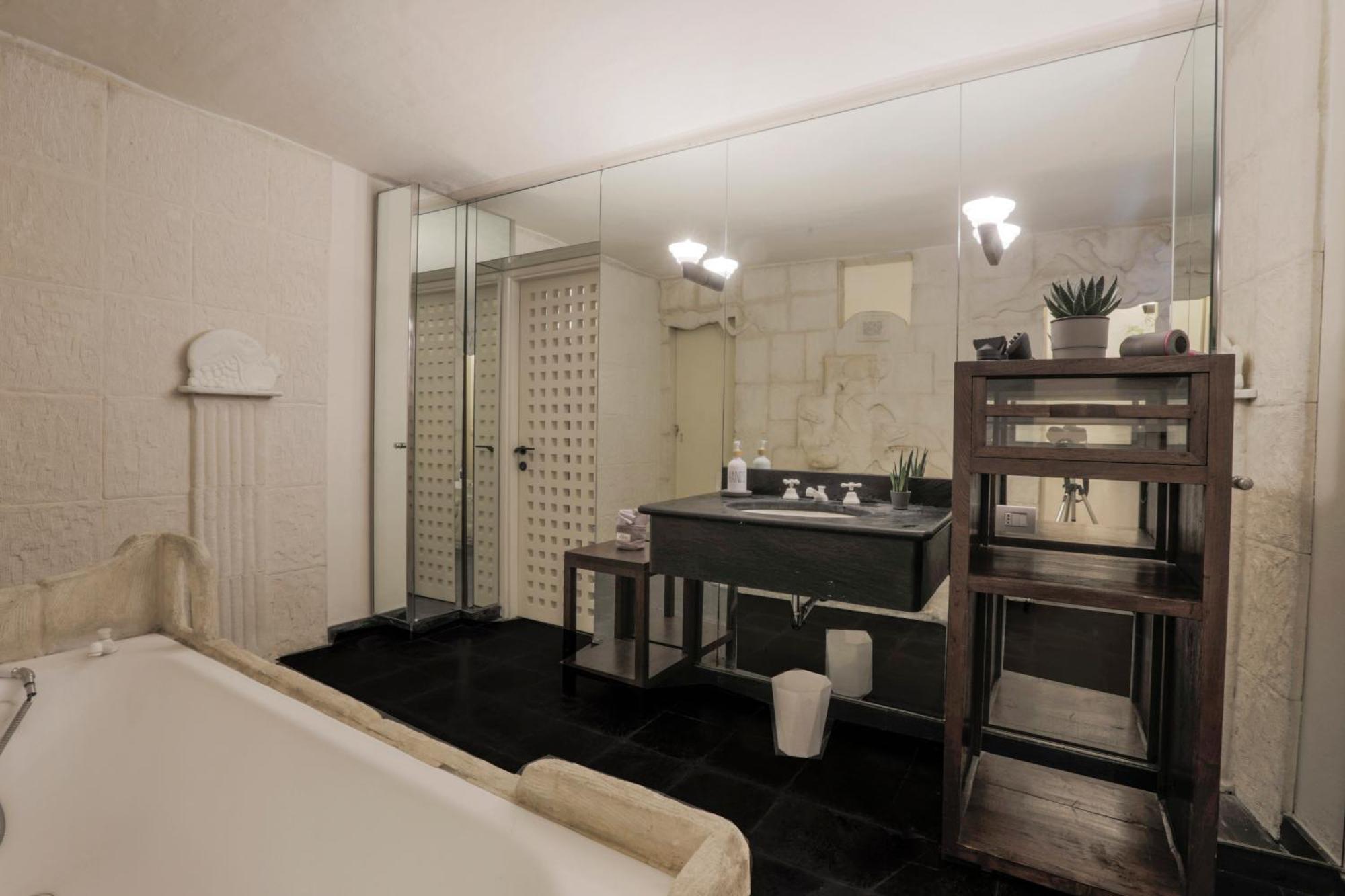 Fiera Milano-city Life Free Parking Anglia' S Bridge Aparthotel