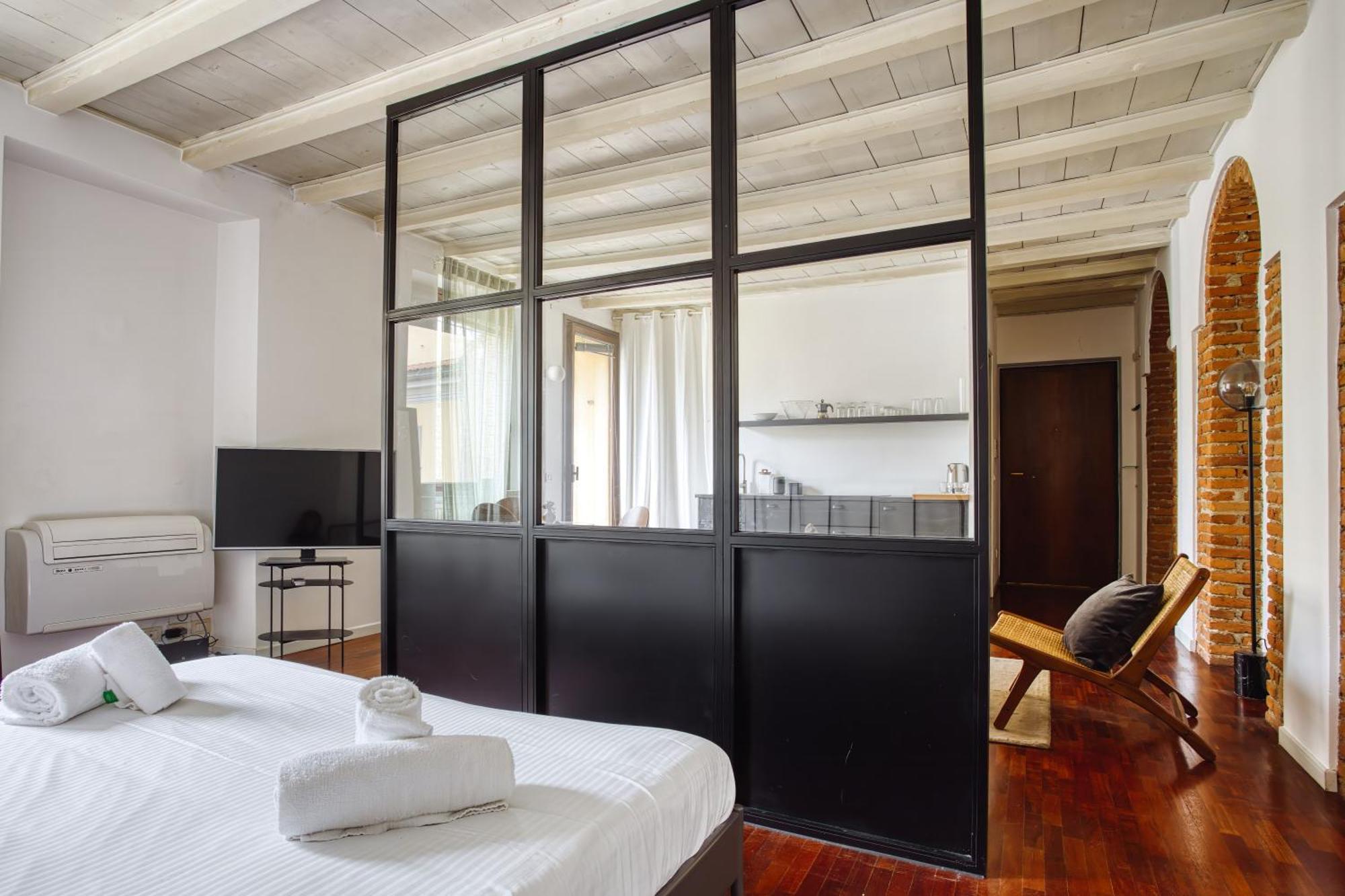 Joivy Superb In The Centre Of Apartment Milan