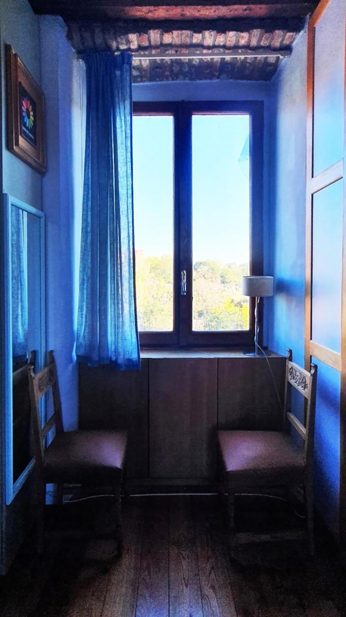 With Terrace And Loft With Garden In Naviglio Pavese Guest house Milan