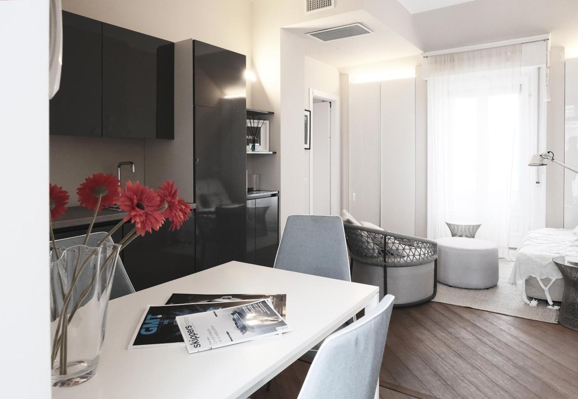 Comecasa Attic With Duomo View Milan