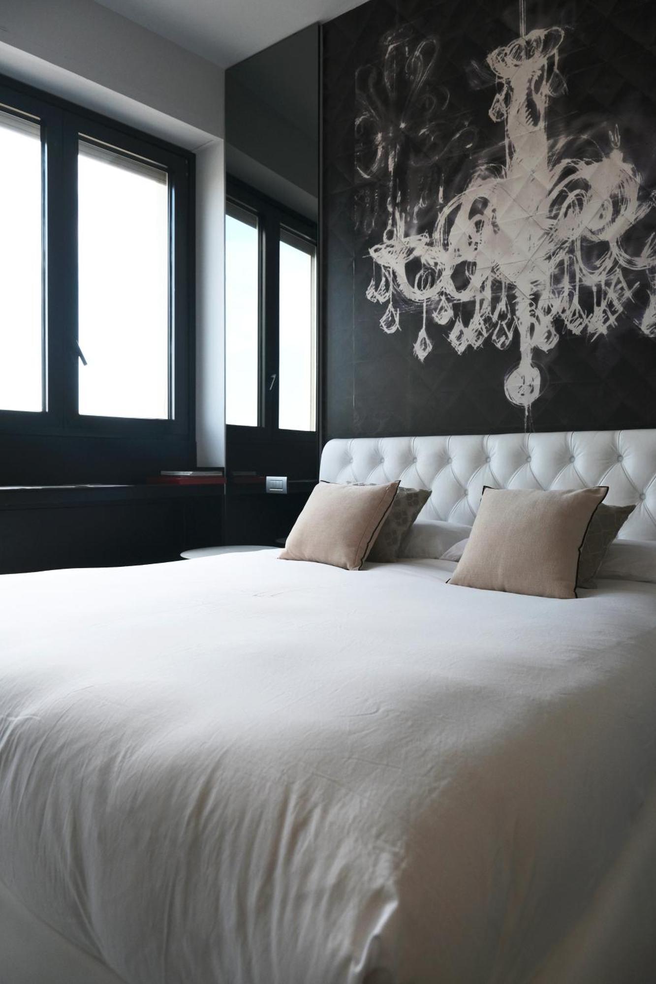 Comecasa Prestigious Turati Apartment Milan