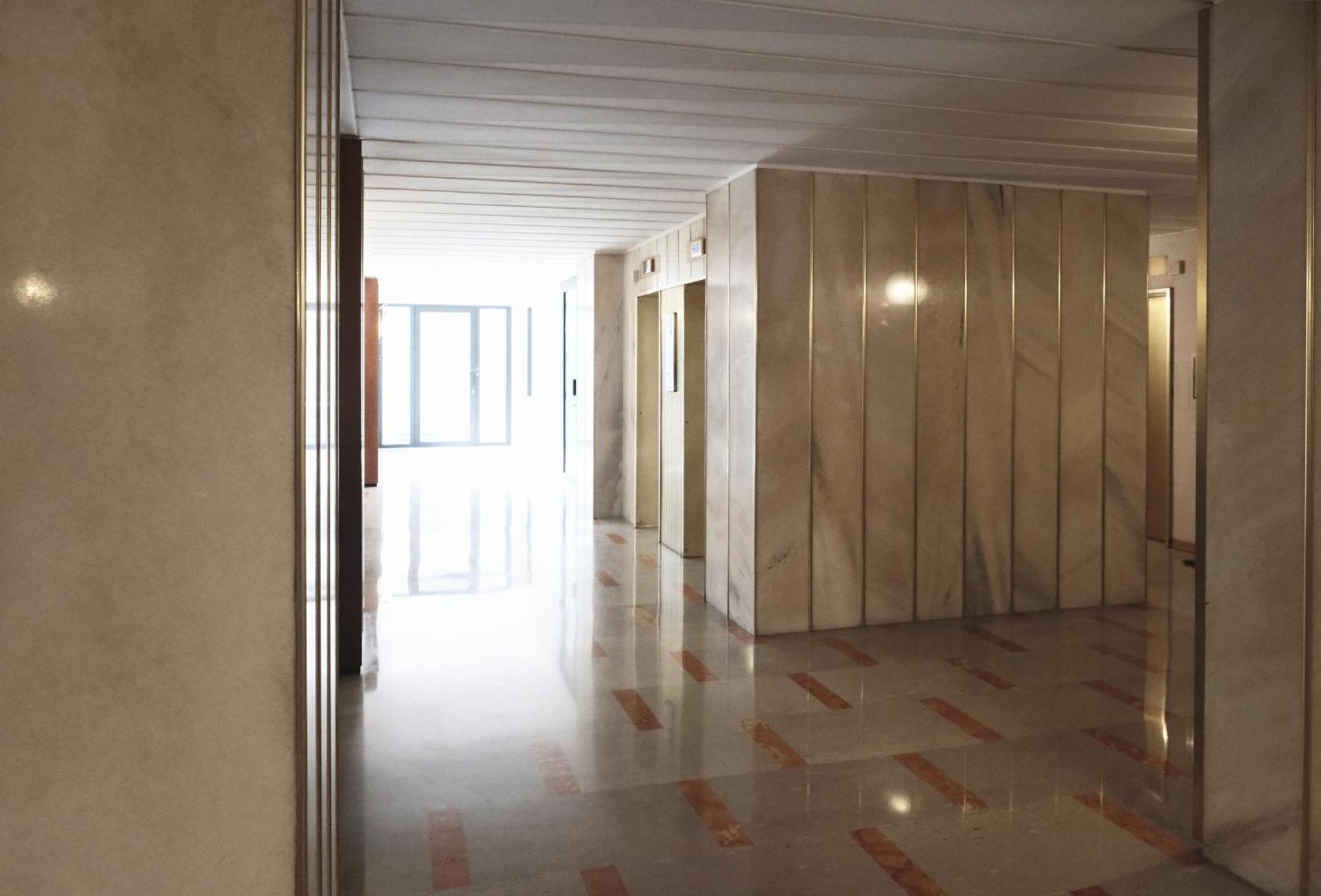 Apartment Comecasa Prestigious Turati Milan