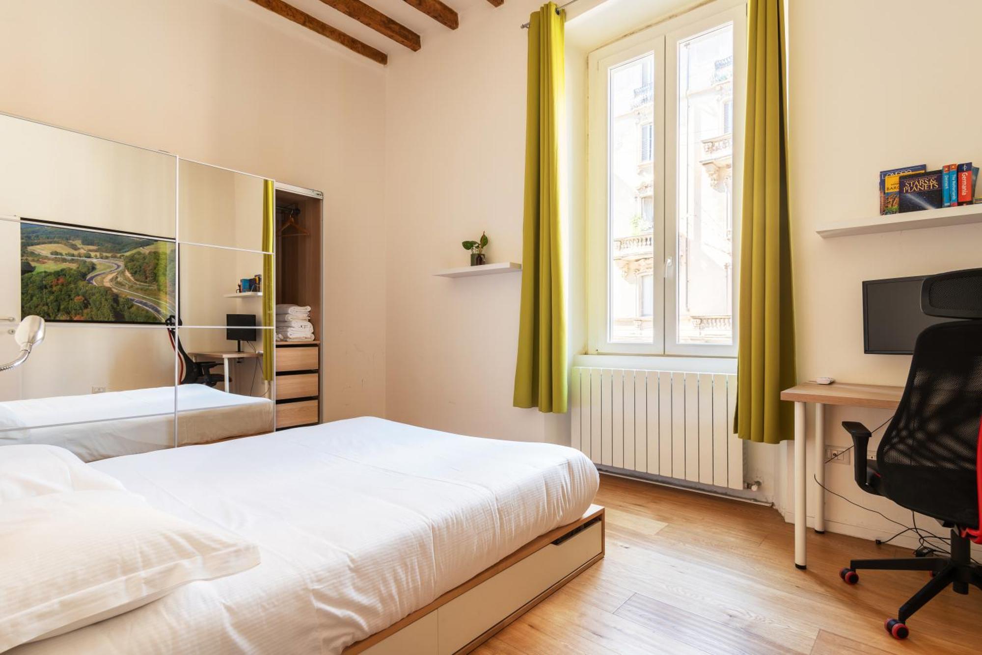 Apartment Fontana Milan