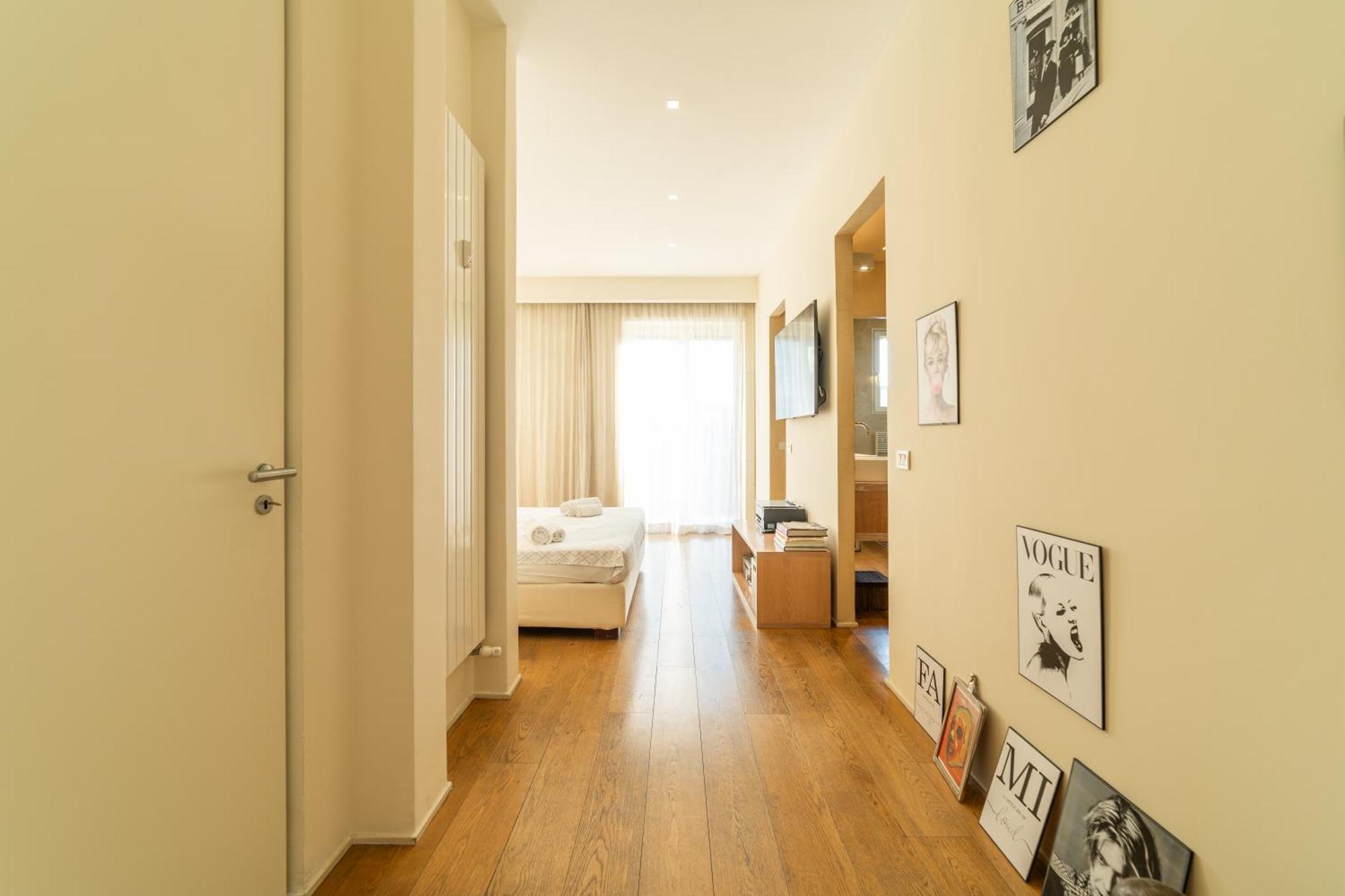 Luxury Penthouse With Stunning View And Hammam