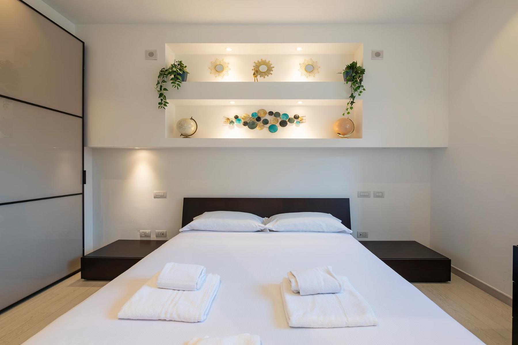 Ihost - Tito Livio 20 Milano