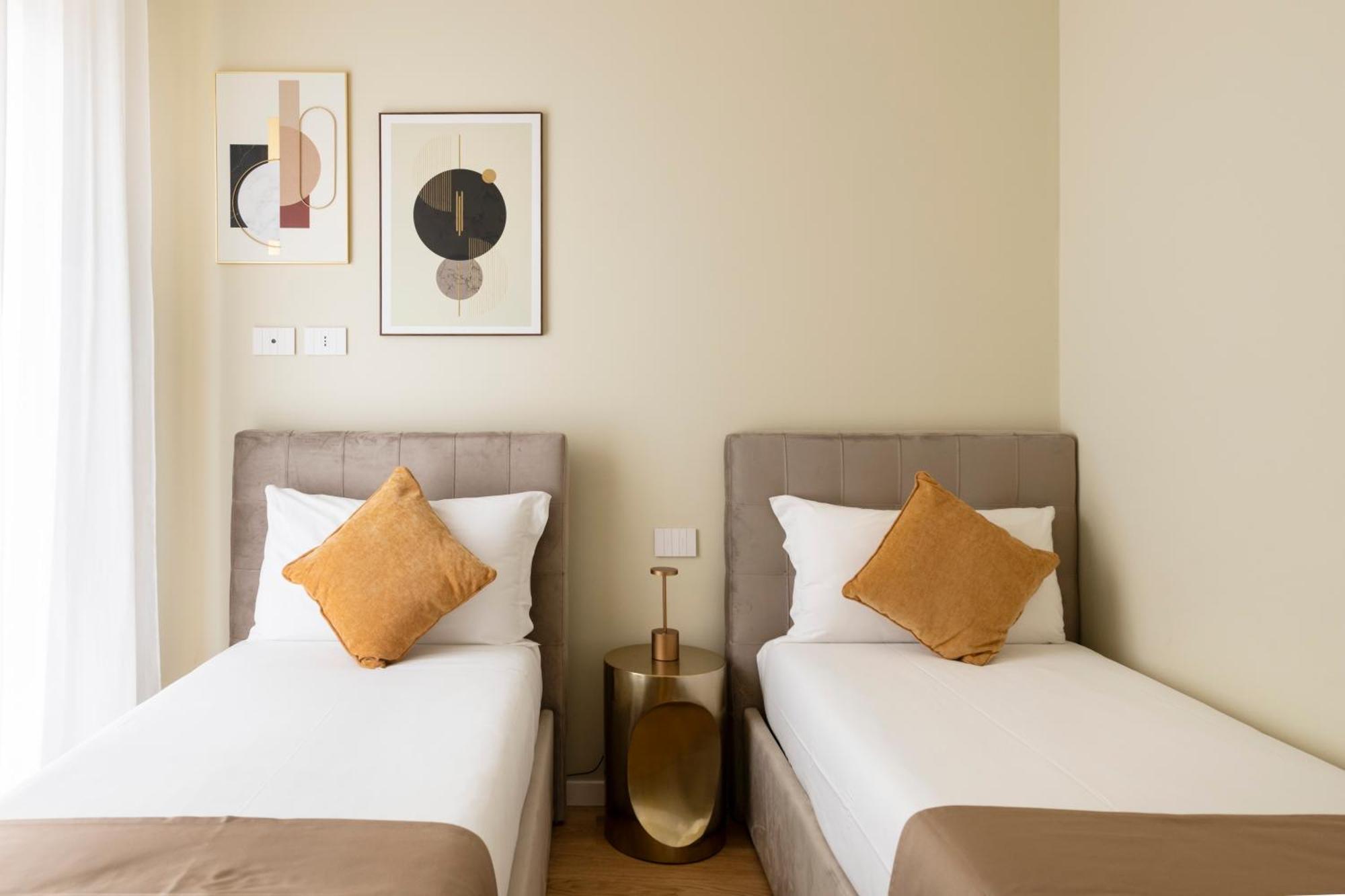 Apartment Heart Sforza Duomo Milan