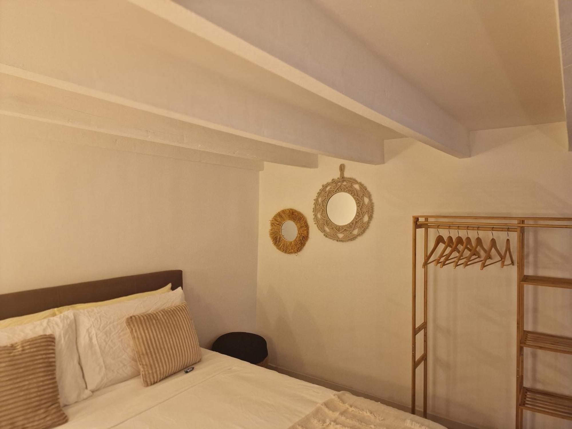 Appartamento Regina In Porta Romana 3 - Sky Tv, Wifi & Breakfast Box *