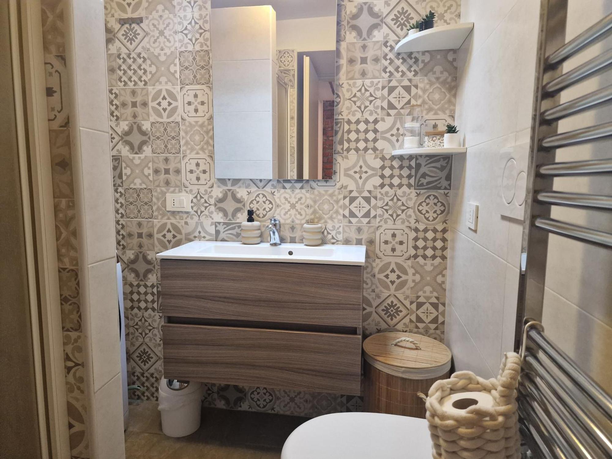 Regina In Porta Romana 3 - Sky Tv, Wifi & Breakfast Box Appartamento Milano