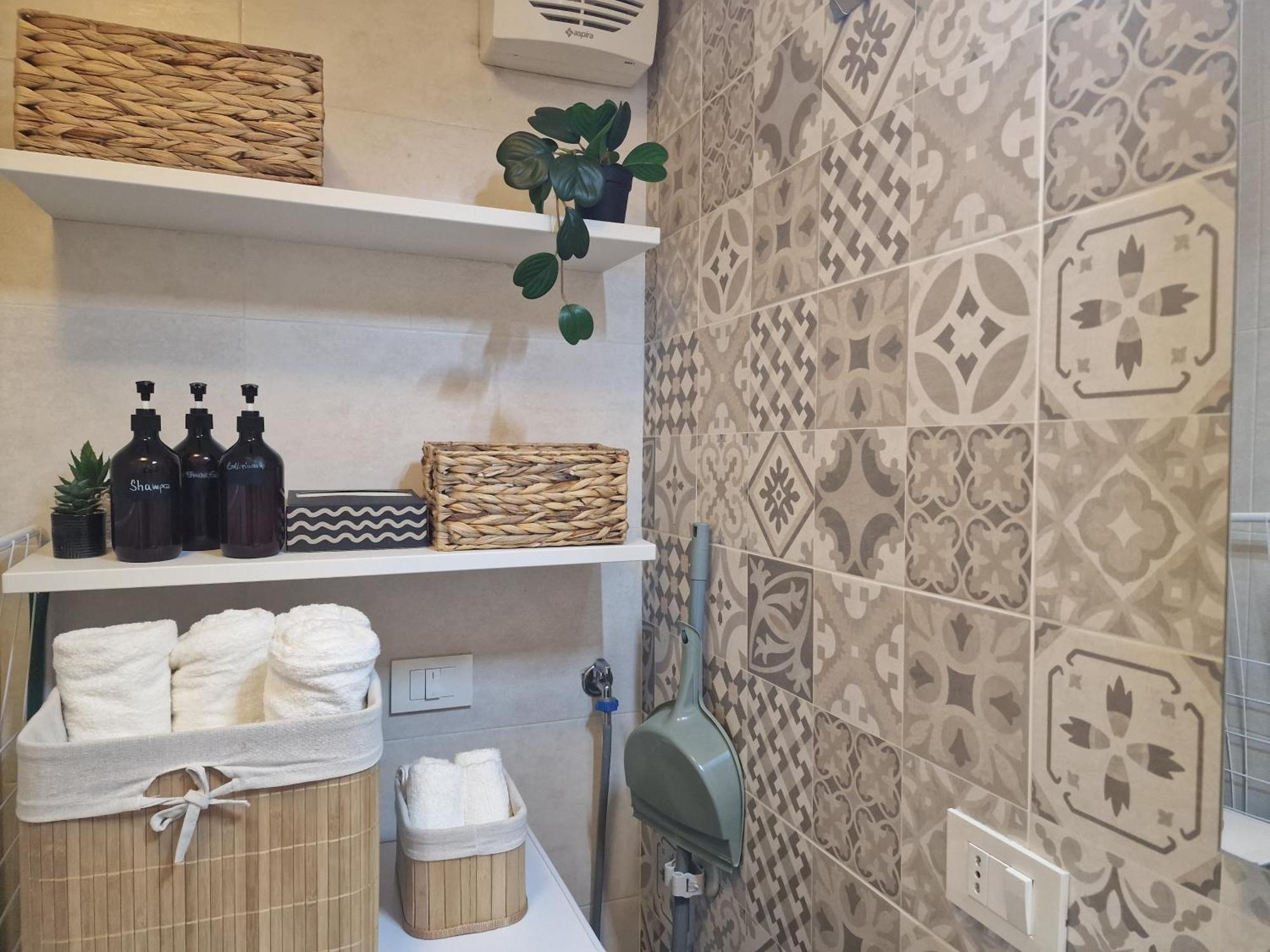 Appartamento Regina In Porta Romana 3 - Sky Tv, Wifi & Breakfast Box