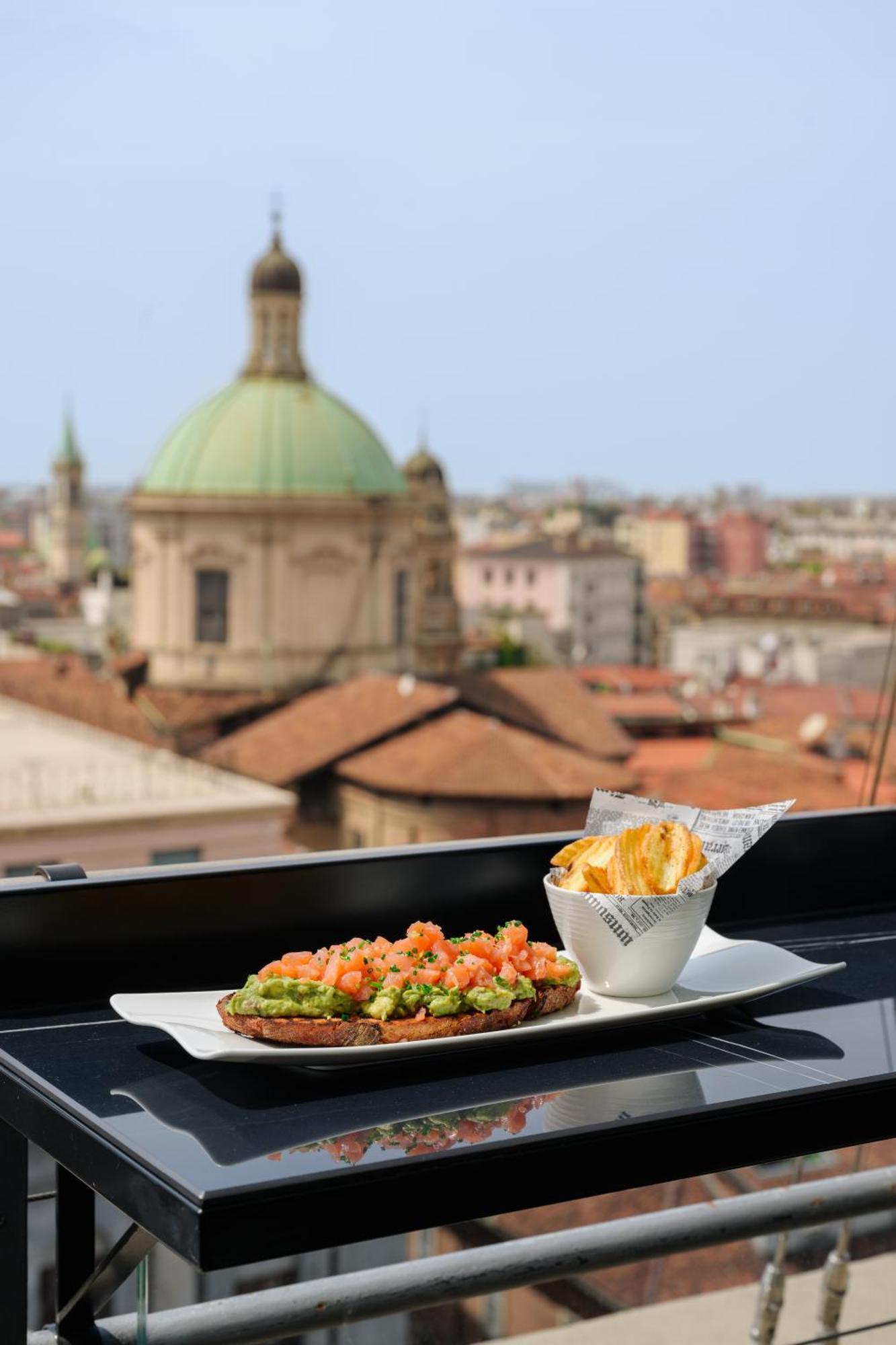 The Square Duomo - Preferred & Milan