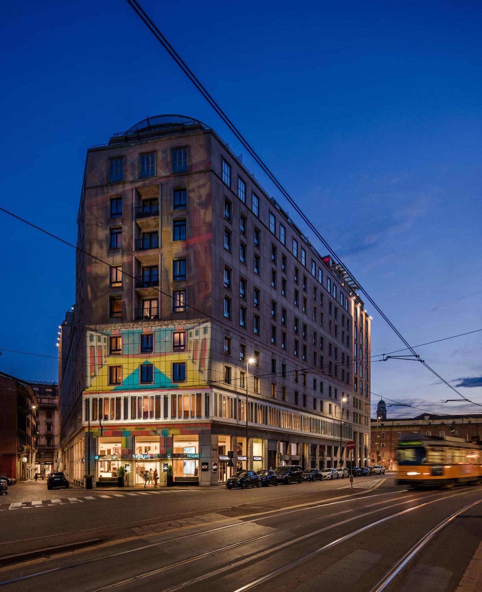 The Square Duomo - Preferred & Hotel Milan