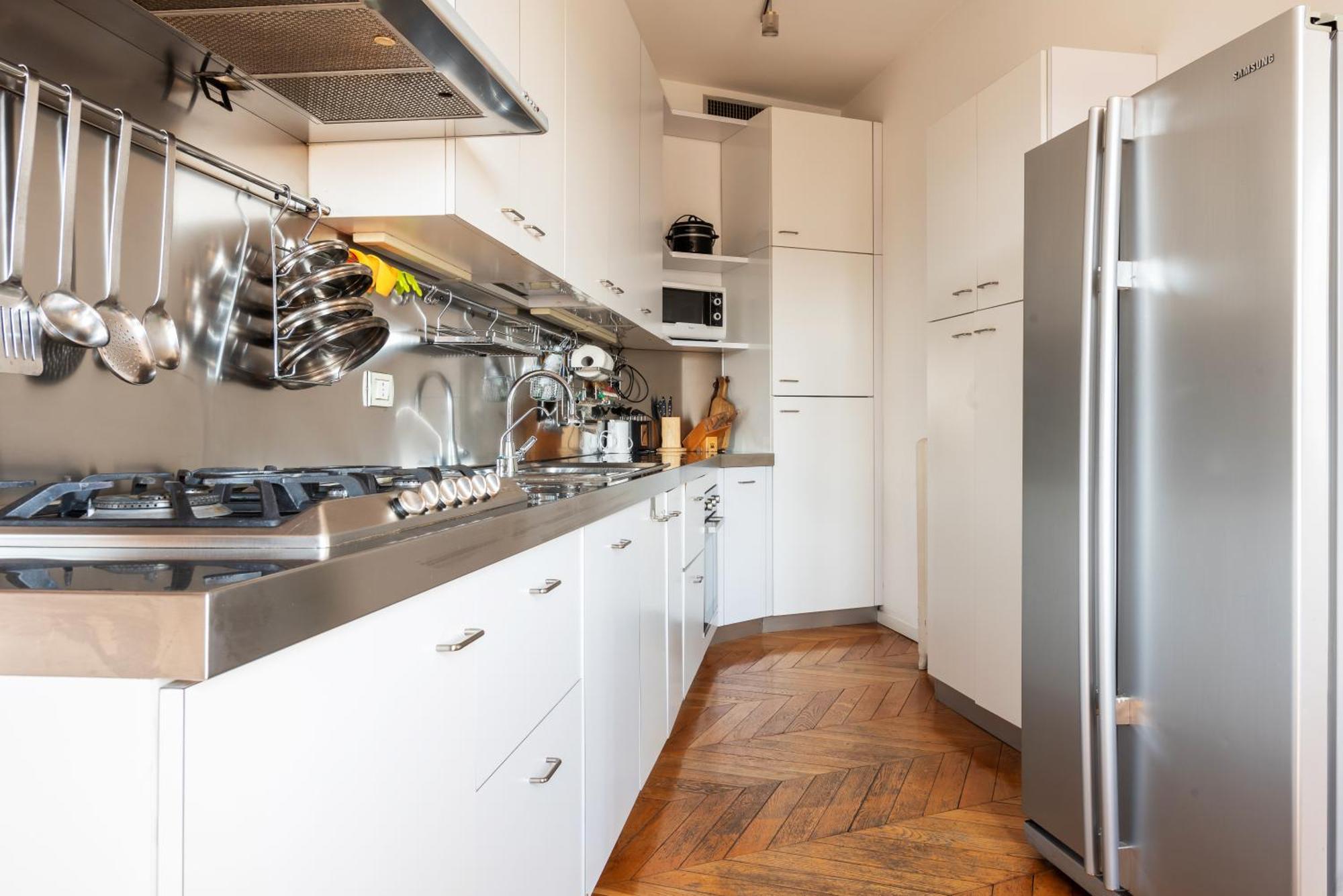 Apartment Quadrilocale Navigli Milan