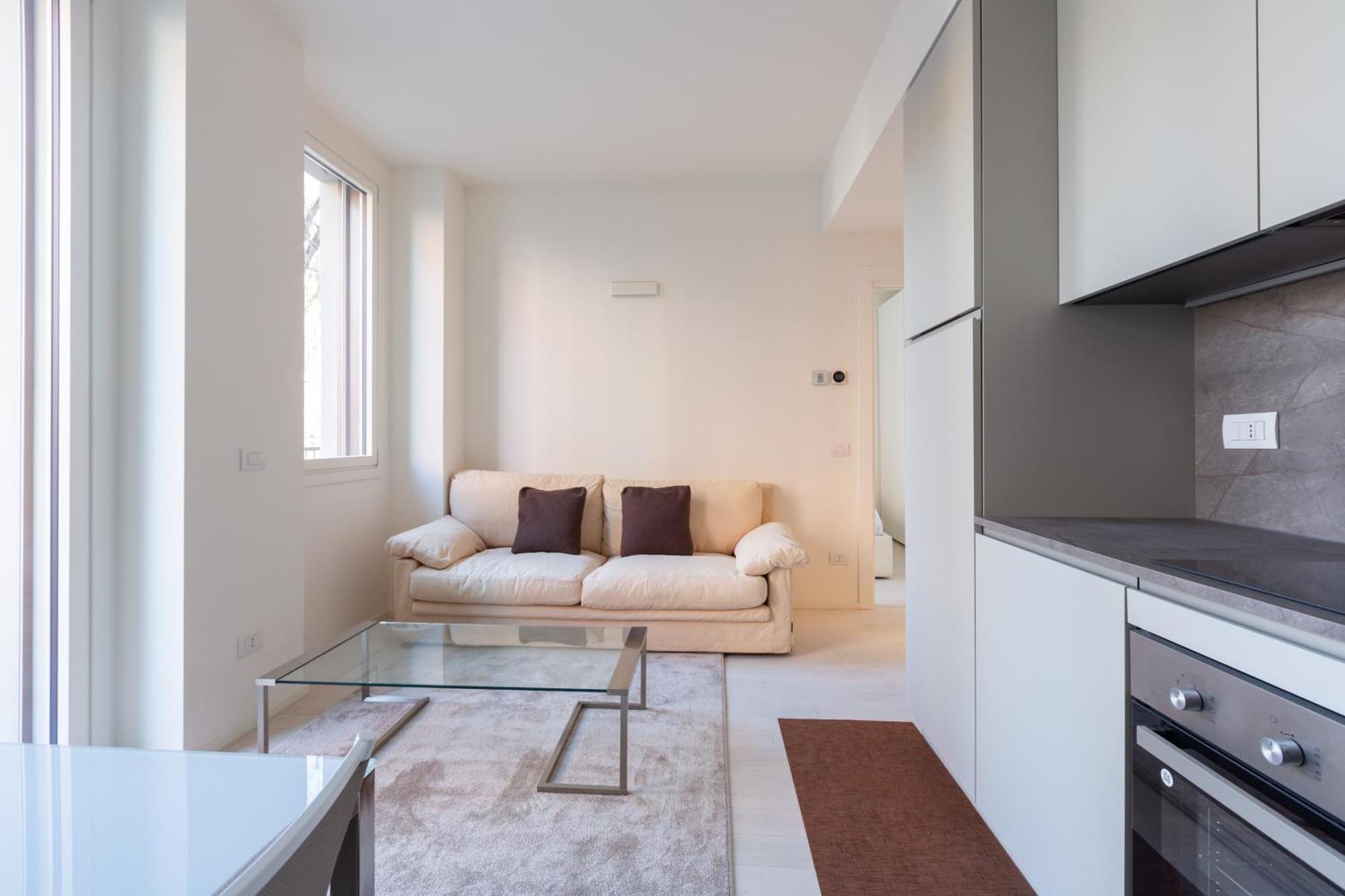 Bullona Elegant Milan