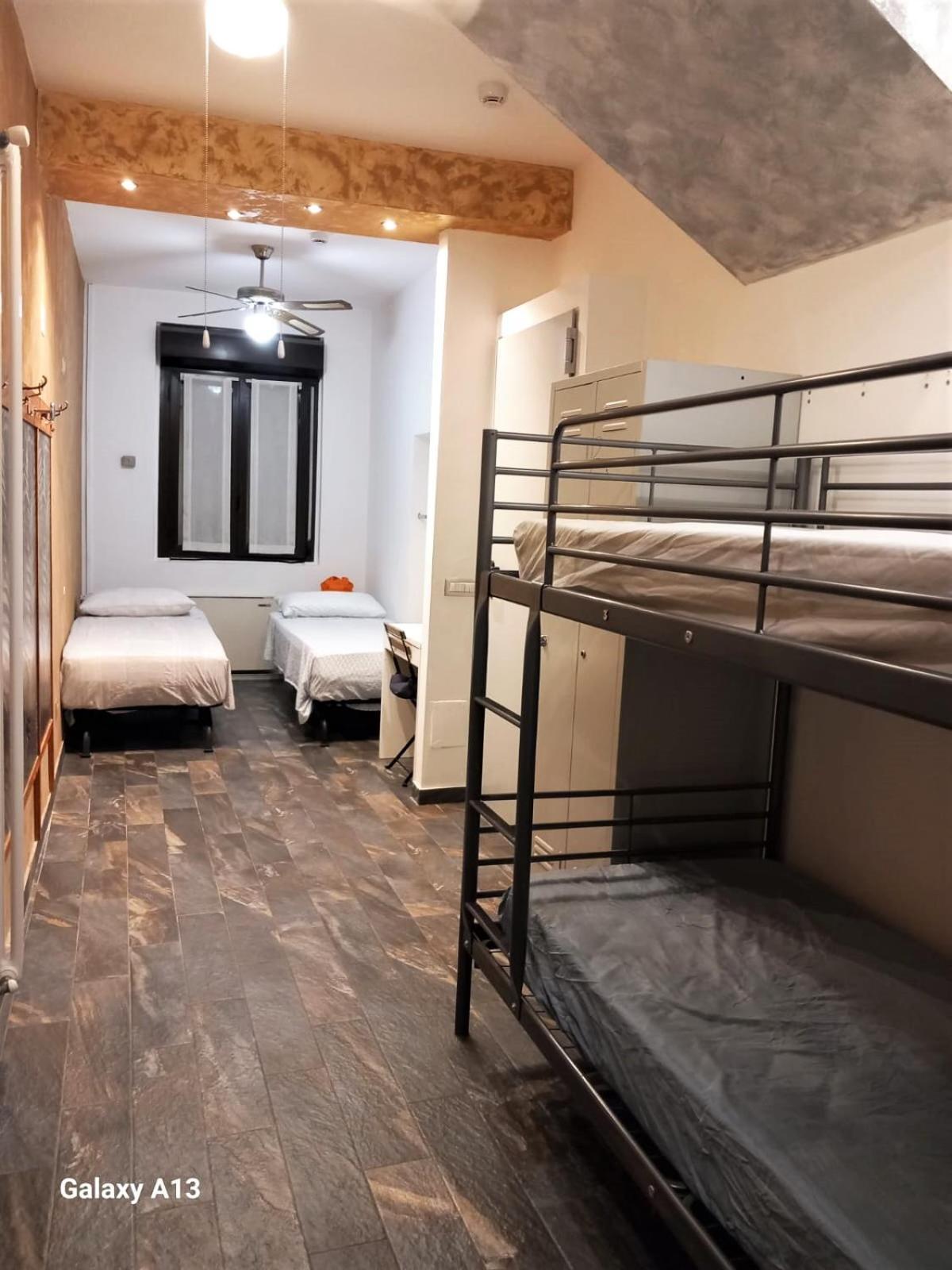 Atmos Luxe Navigli Hostel Milan