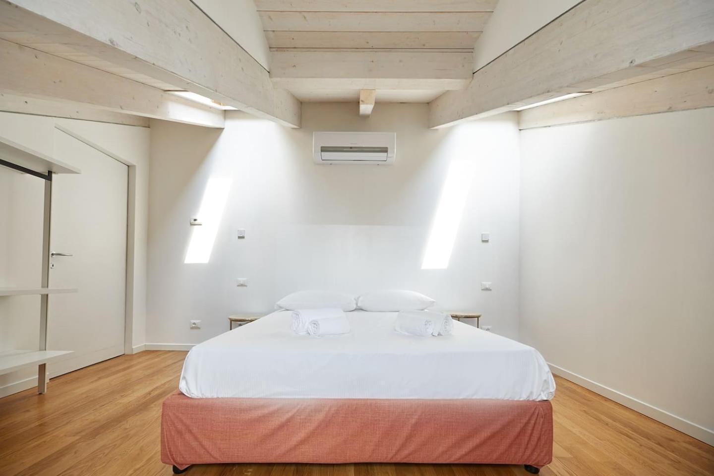 The Attic 18 * Milano