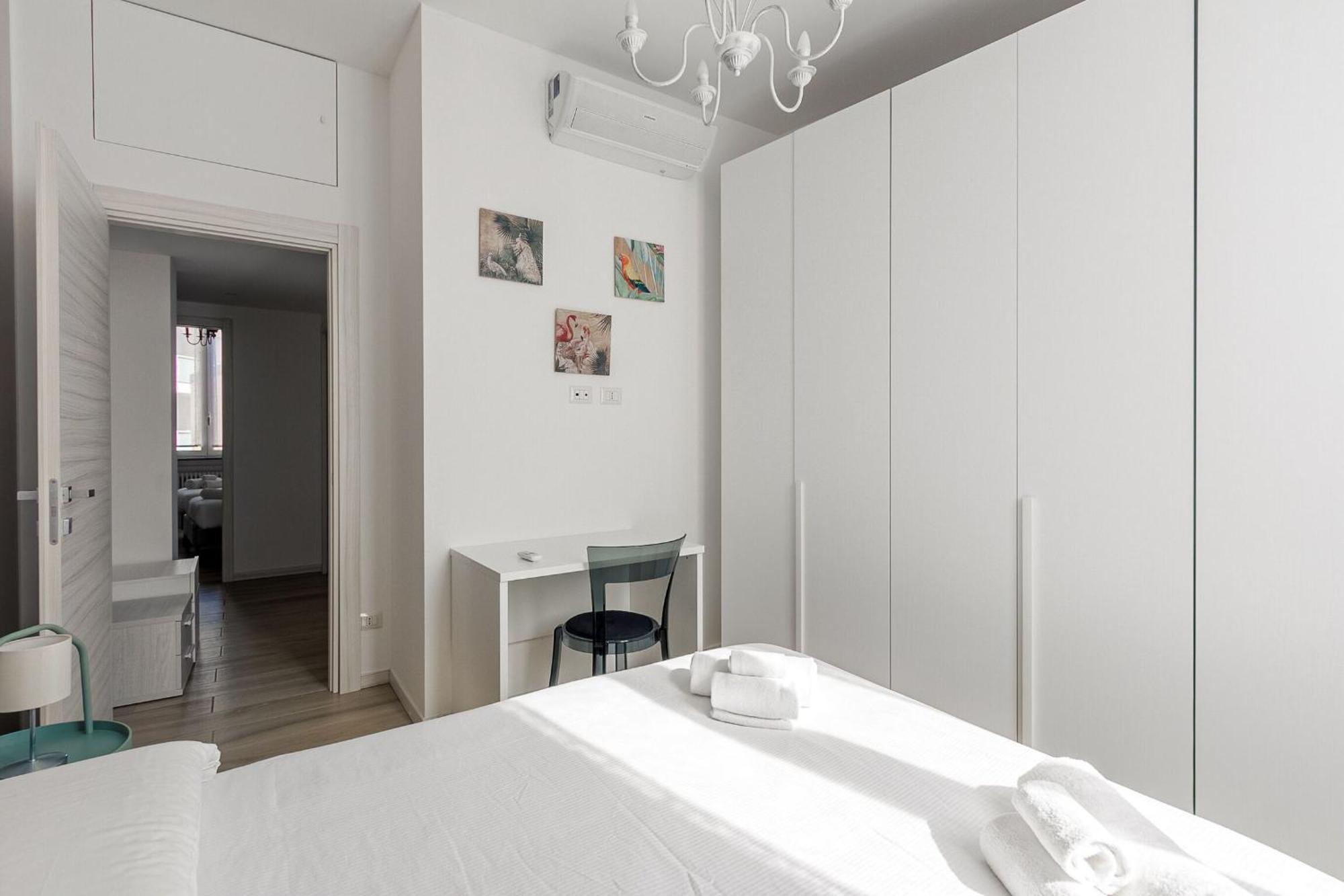 Apartment Giuseppe Meda Milan