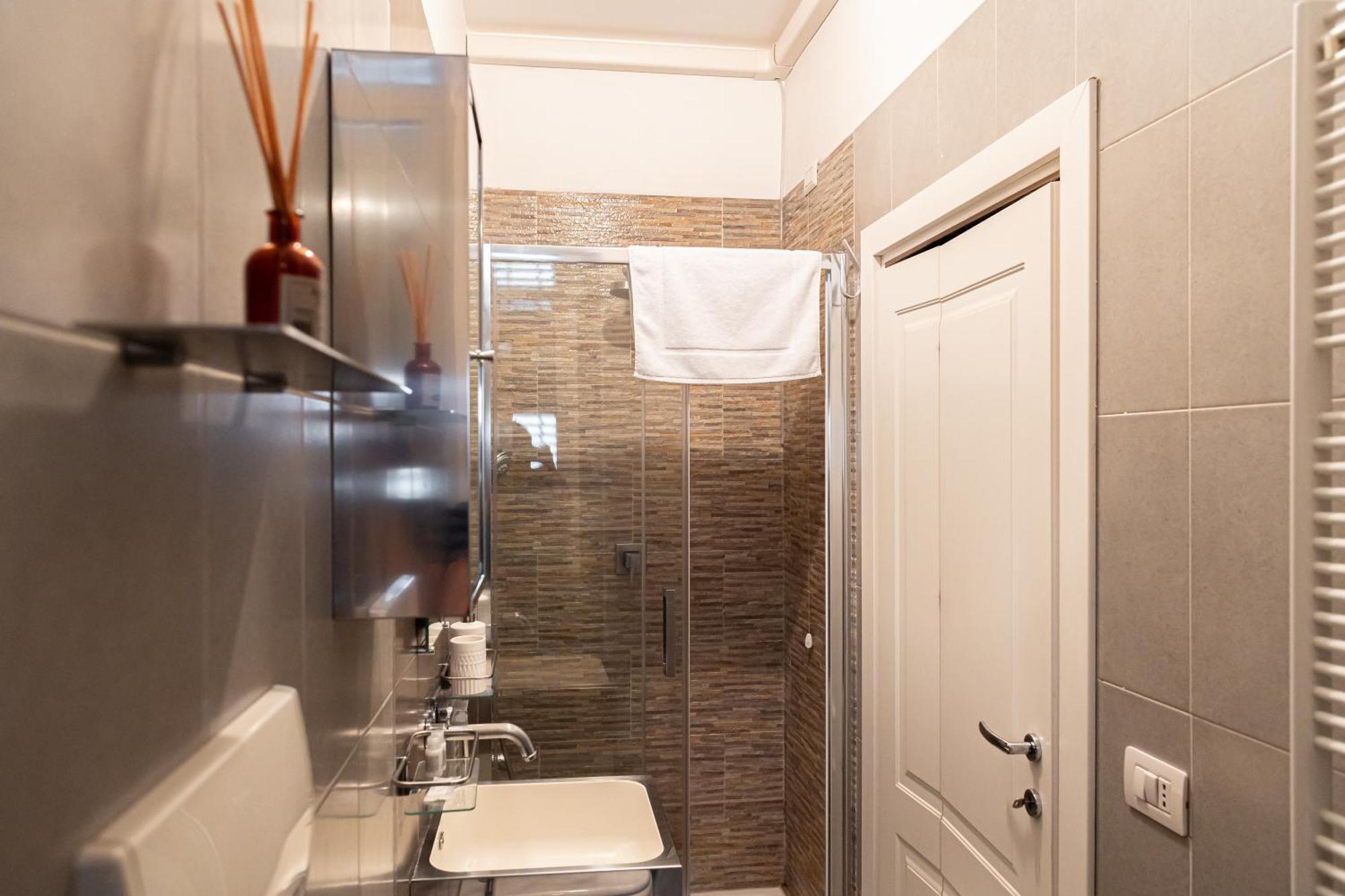 Apartamento Elegante Bilocale A 15 Min Dal Duomo *