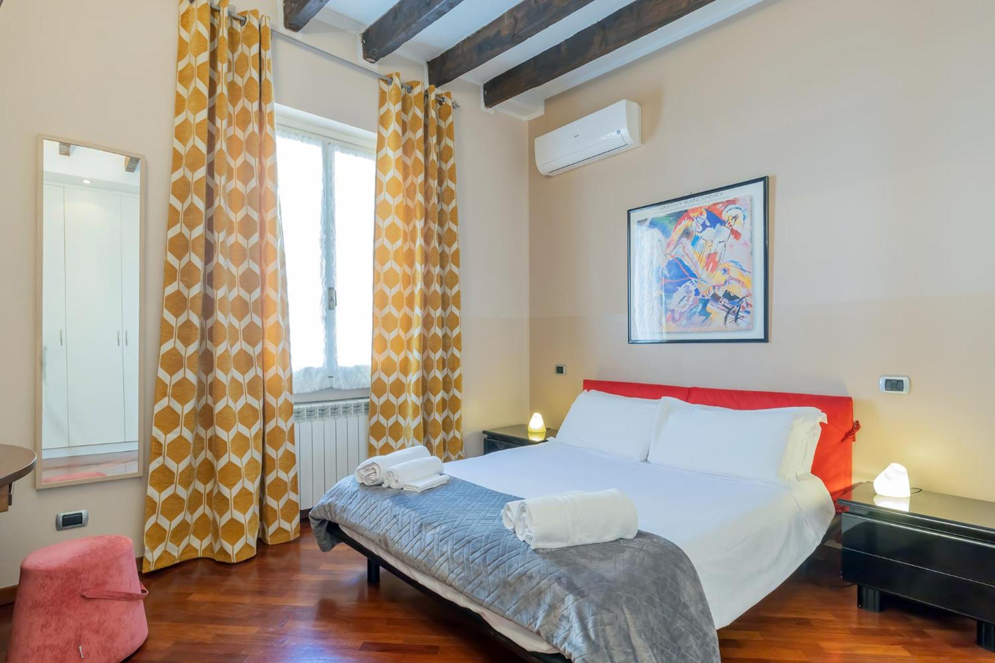 Apartment Retreats Porta Venezia Milan