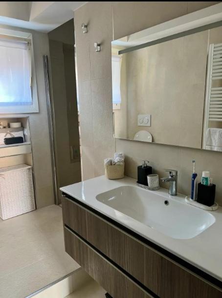 Cozy One Bedroom In Milano, Brera *