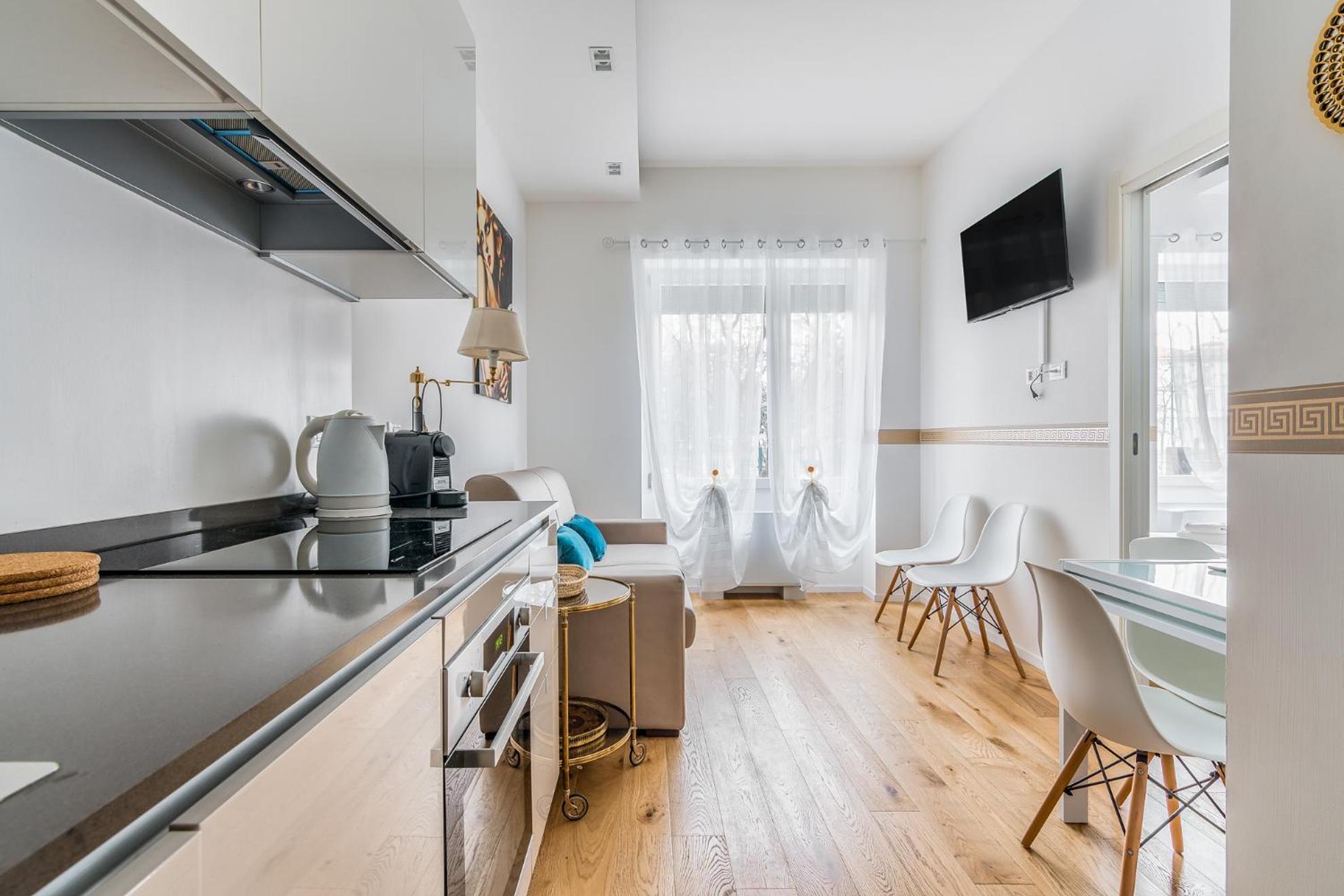 Apartment Vetra-parco Delle Basiliche 2 Pax- Wifi- Banfi *