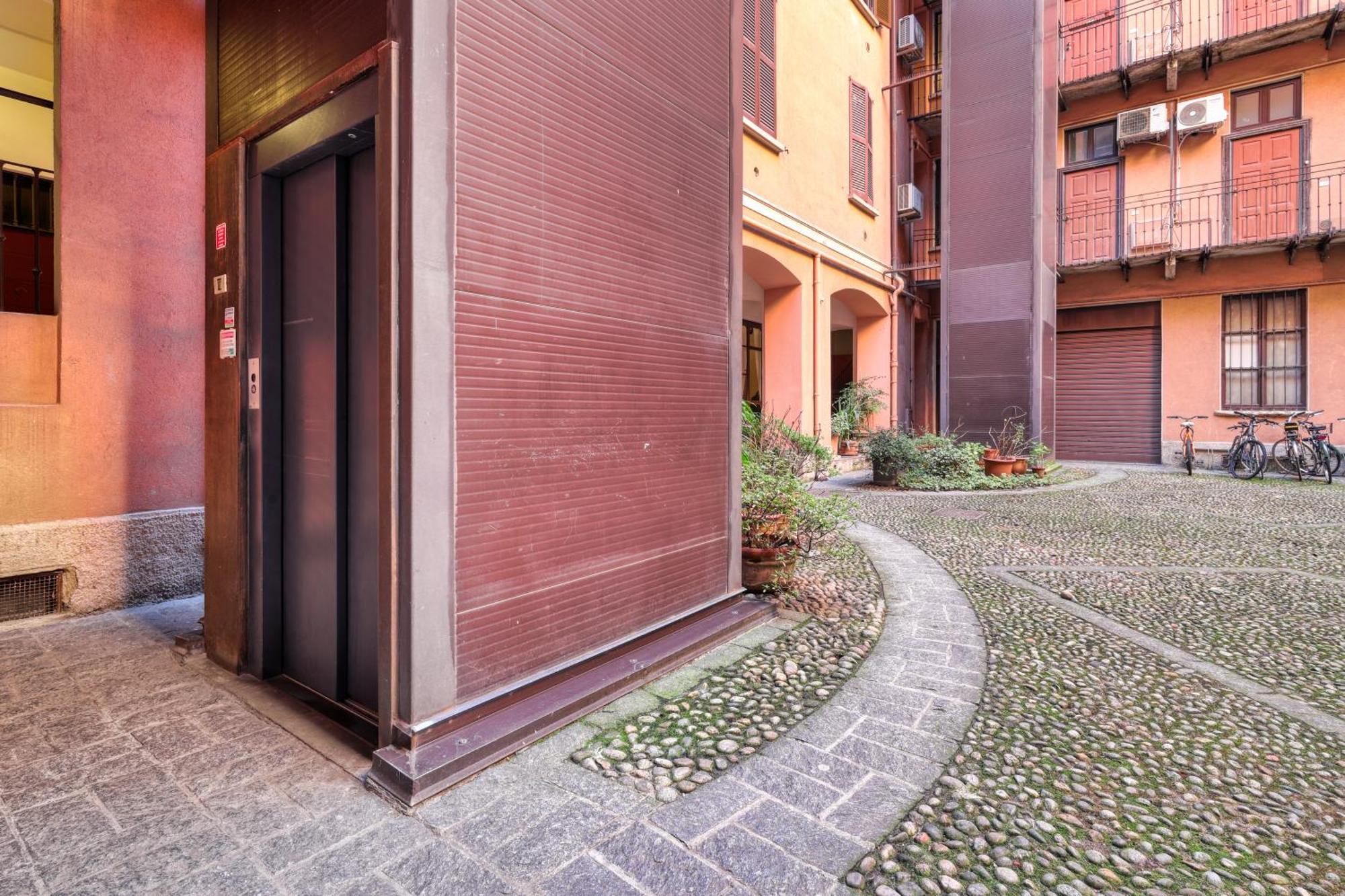 Just Urban Stays - Superb Apartment - Moscova Brera Apartment