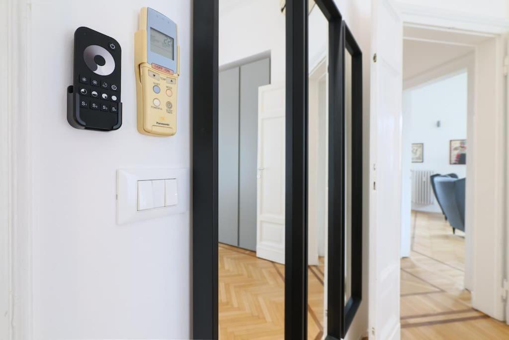 Contempora - Trilocale Podgora 10 Milão