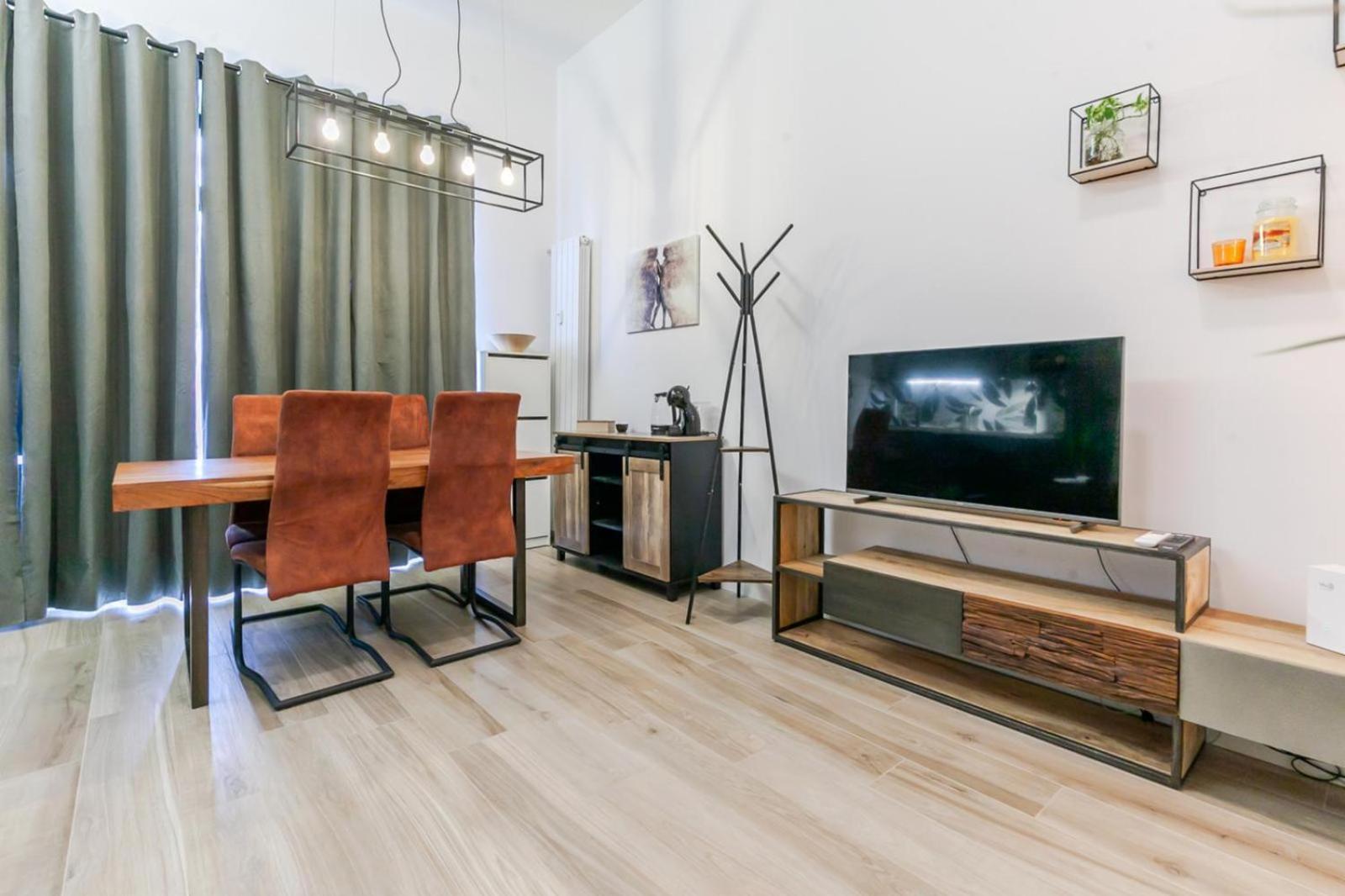 Apartamento Urban Retreat Chic Industrial Loft In The Heart Of