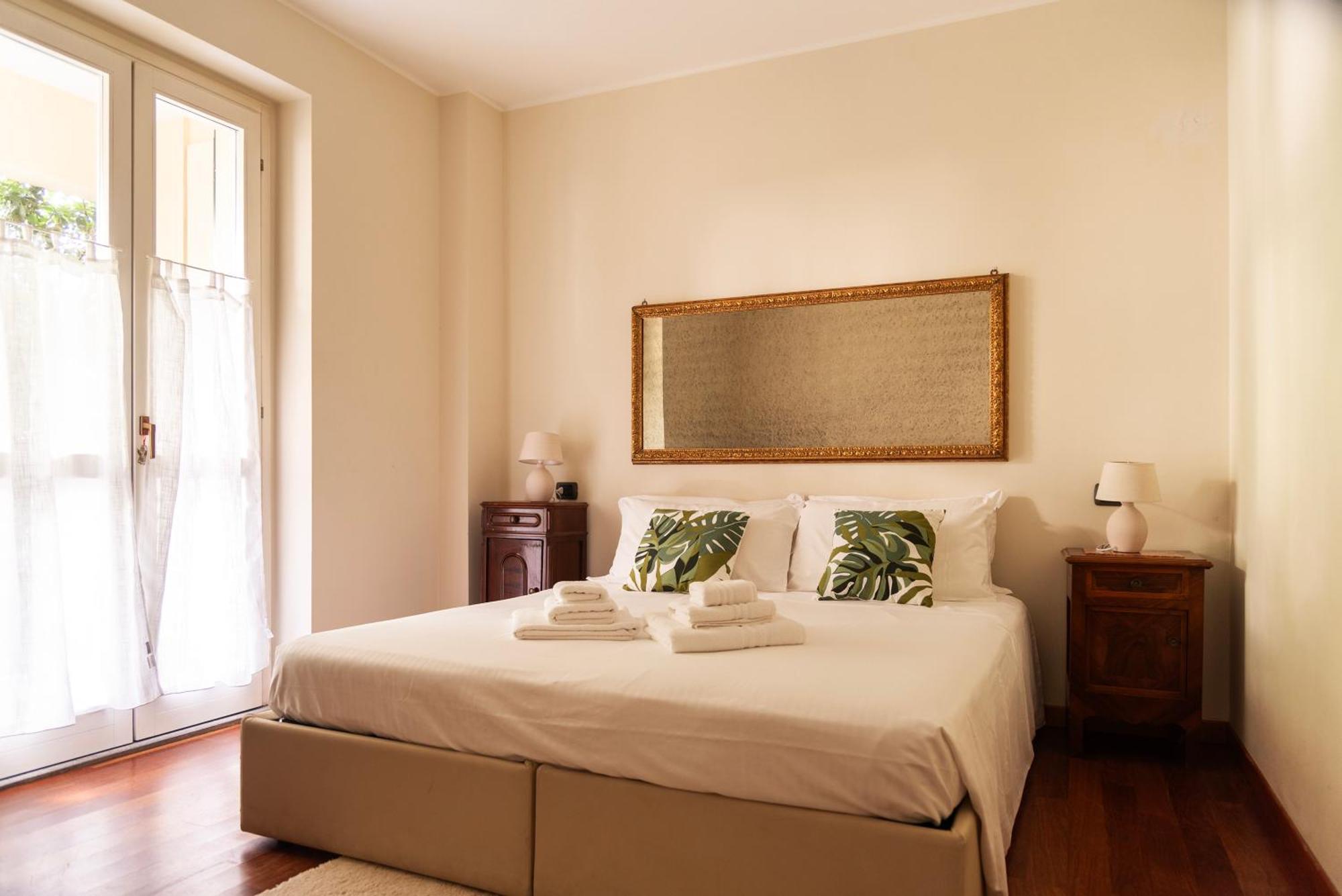 Apartamento Moscova-brera Elegante Con Giardino Privato *