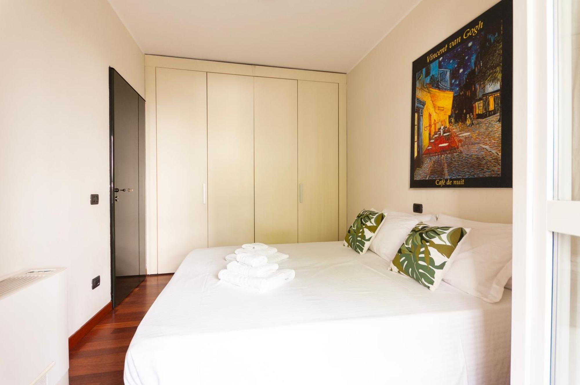 Moscova-brera Elegante Con Giardino Privato Apartment Milan